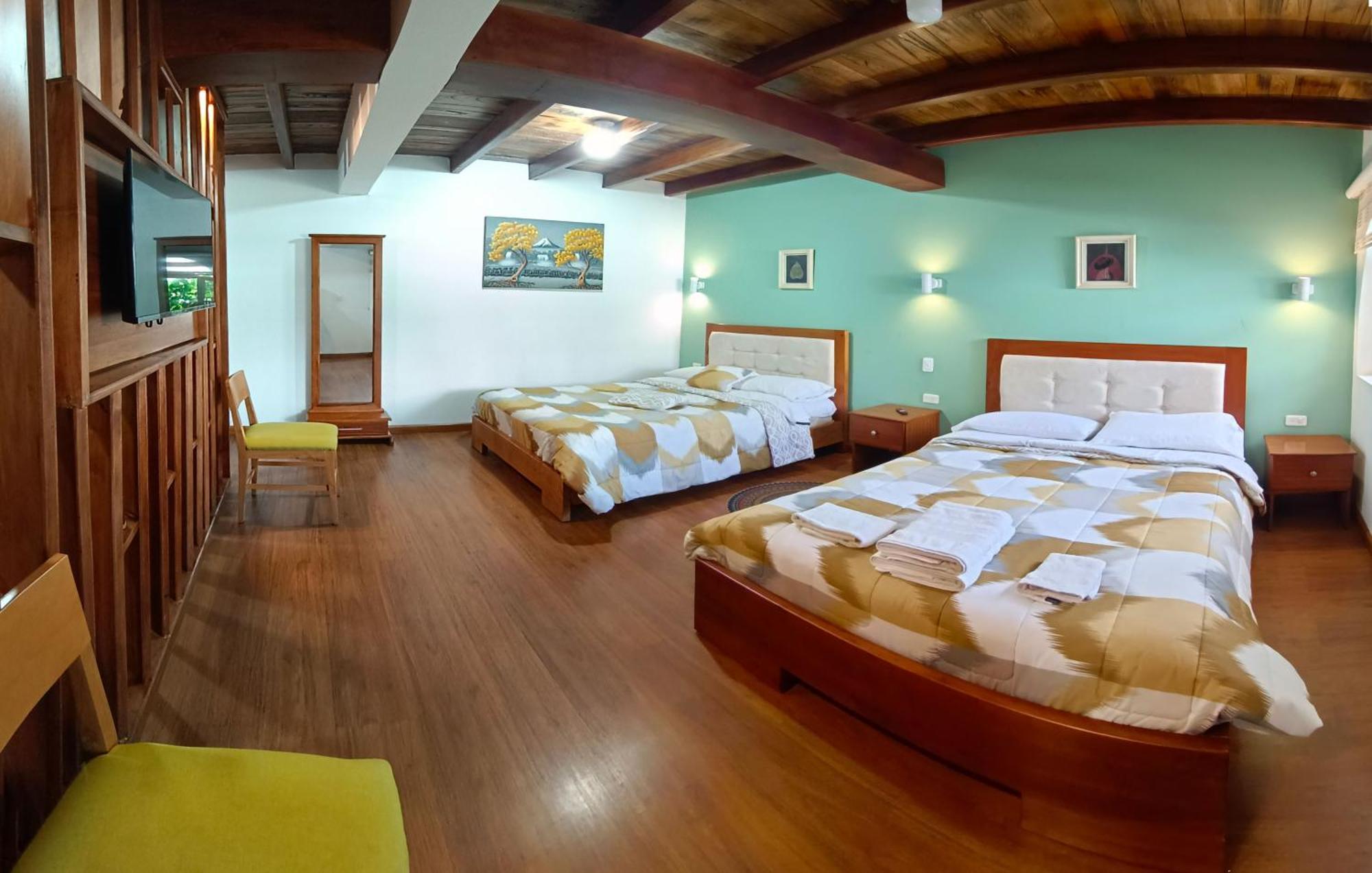 Teyfa Hospedaje - Casa Atuntaqui Экстерьер фото